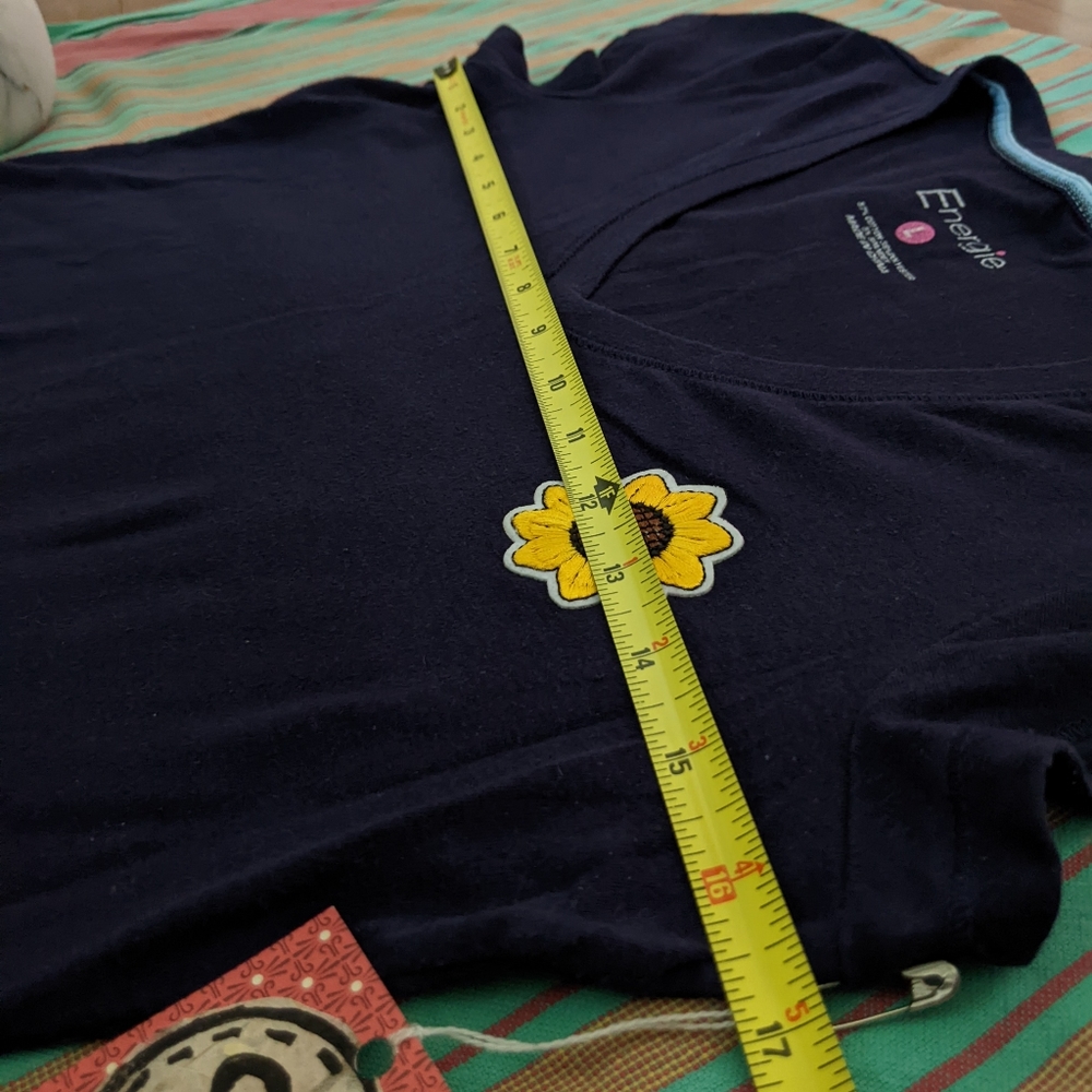 Navy vintage patch tee - junior's large - Picture 5 of 5
